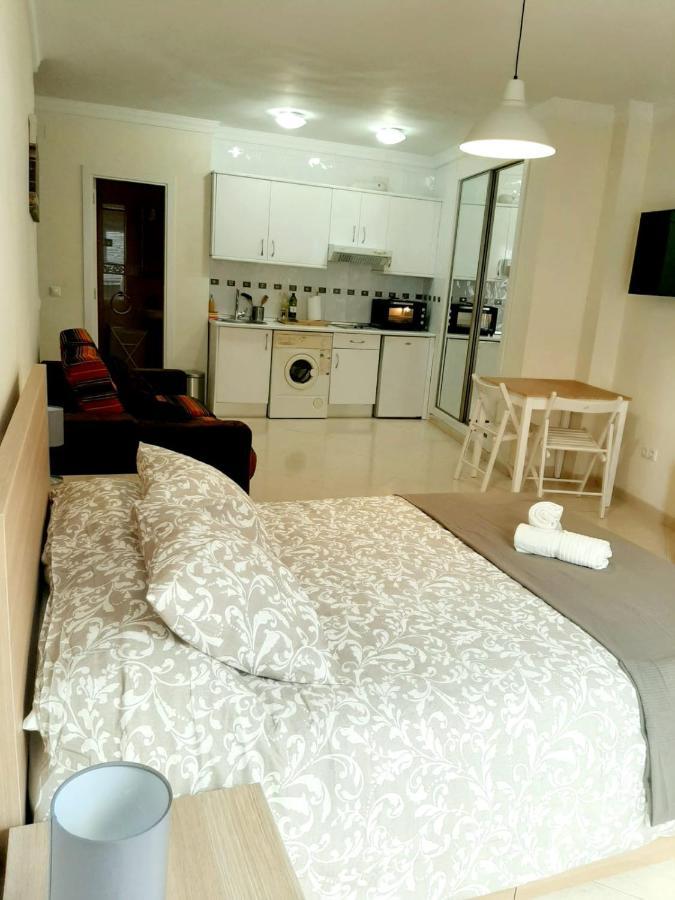 Central Estudio Málaga Extérieur photo